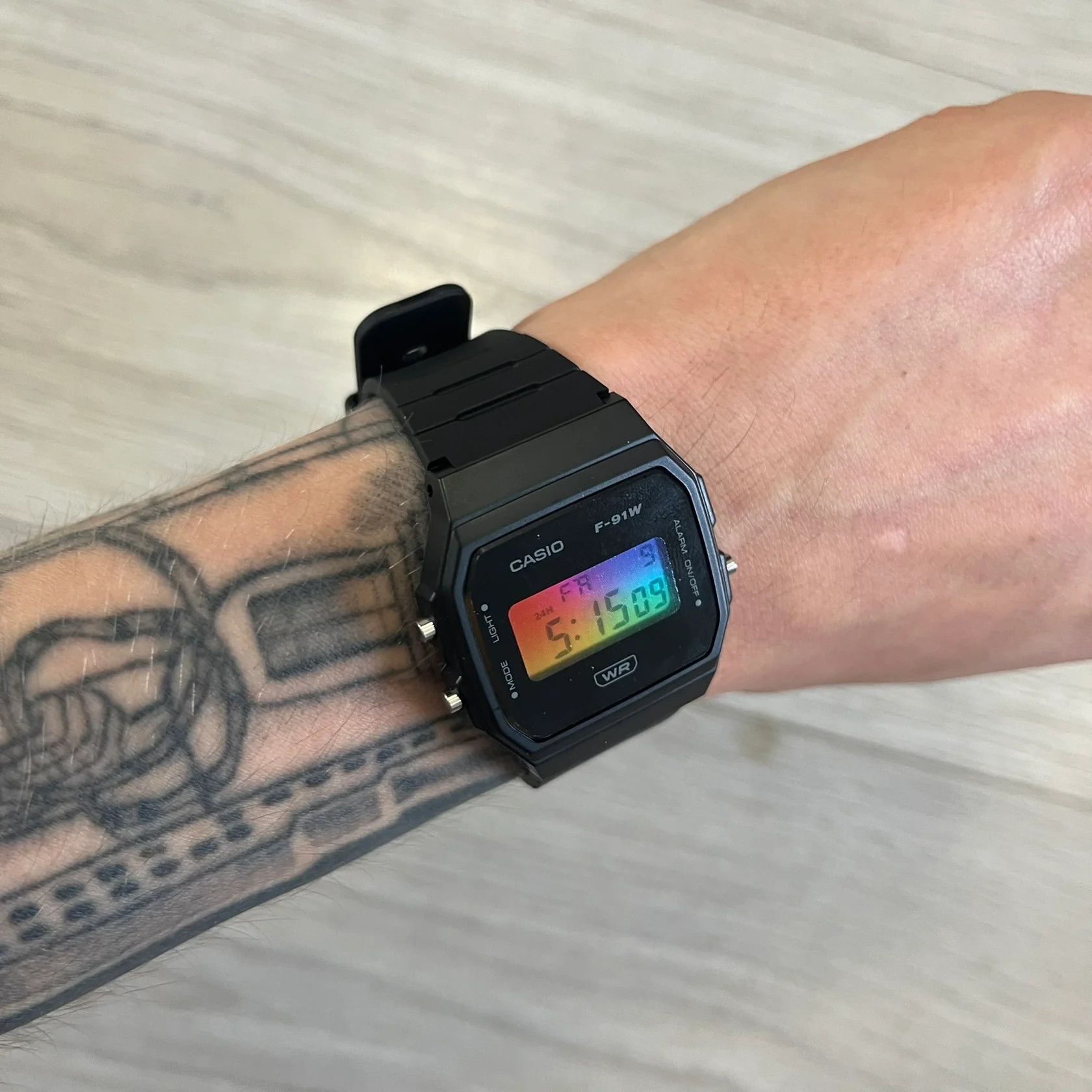Casio Casio F-91W Gradient & Black "Dark Prism" Size ONE SIZE - 3 Thumbnail