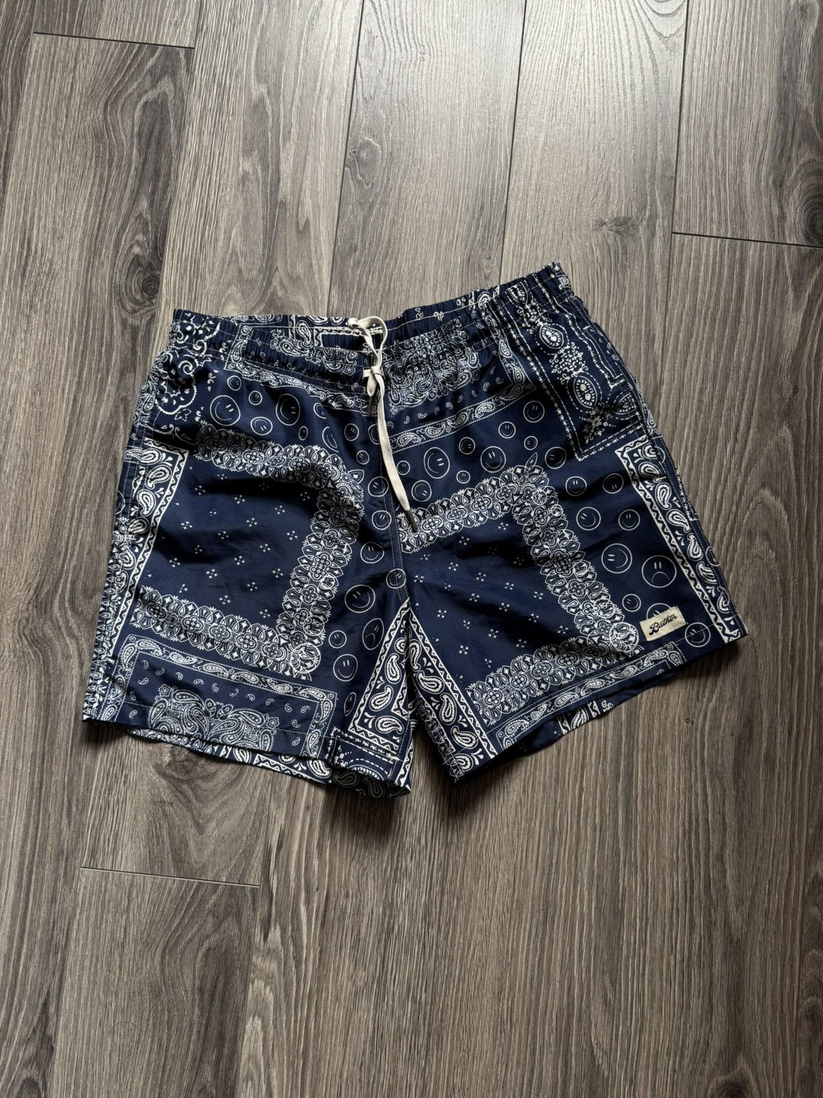 Bather Bather Navy Bandana Print Swim Trunks M Size US 31 - 1 Thumbnail