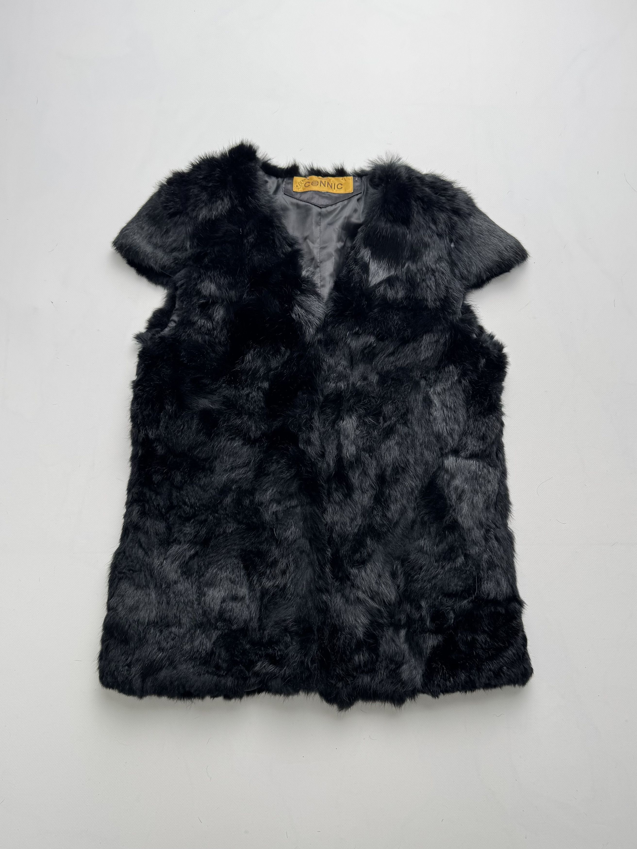 Vintage Vintage Real Fur Vest B8(V416)E2 Size M / US 6-8 / IT 42-44 - 1 Thumbnail