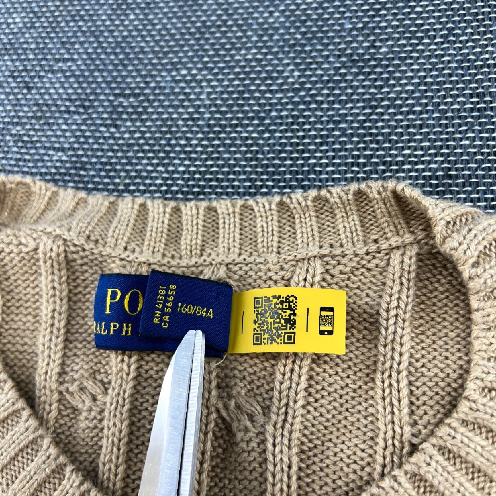 Polo Ralph Lauren Polo Ralph Lauren Womens Sweater Small Beige Cable Knit Jumper Crewneck Size S / US 4 / IT 40 - 7 Thumbnail
