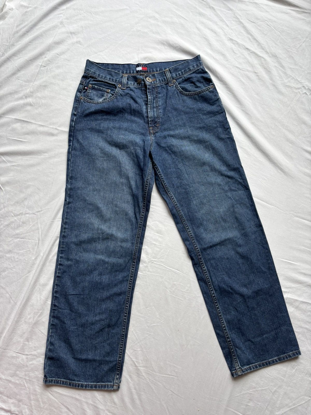 Tommy Hilfiger Vintage Tommy Hilfiger Blue Denim Jeans 32x30 Classic Fit Size US 33 - 2 Thumbnail