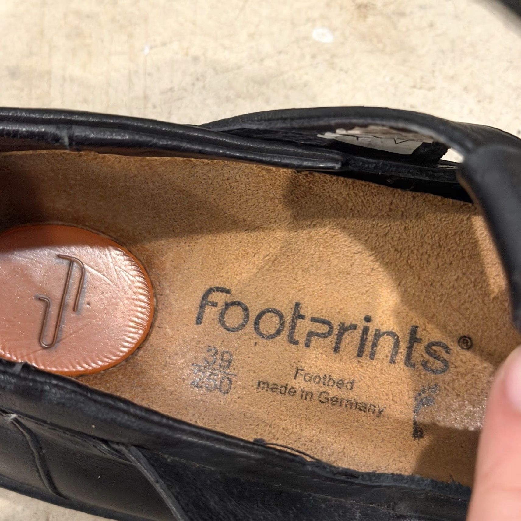CLOSED Footprints Womens Leather Closed Toe Buckle Loafers Black Size 39 US 8 Narrow AA N Leather Size US 8 / IT 38 - 2 Thumbnail