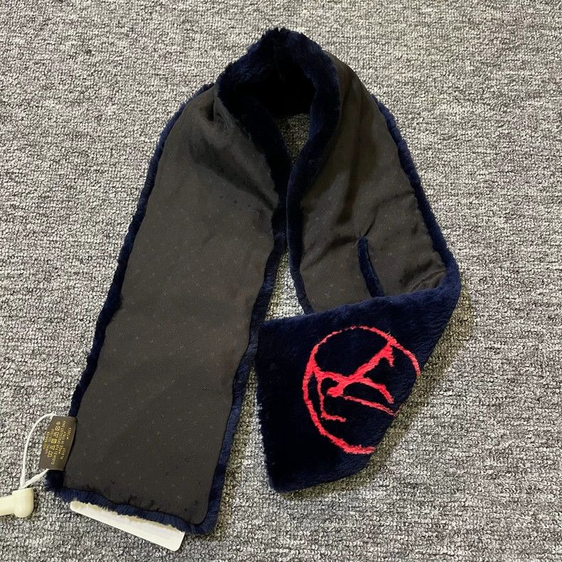 Louis Vuitton Louis Vuitton Blue wool scarf Size ONE SIZE - 4 Thumbnail