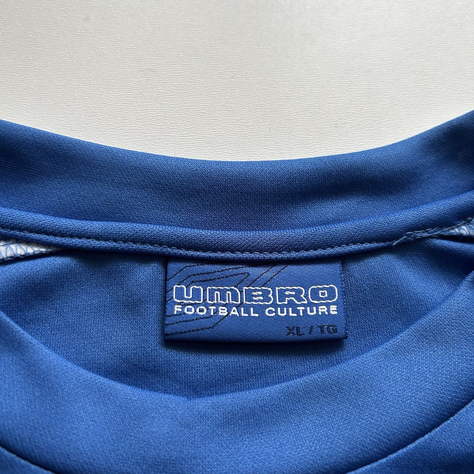 Umbro Umbro Italy Football Soccer Jersey Size XL New With Tags Y2K Size US XL / EU 56 / 4 - 4 Thumbnail