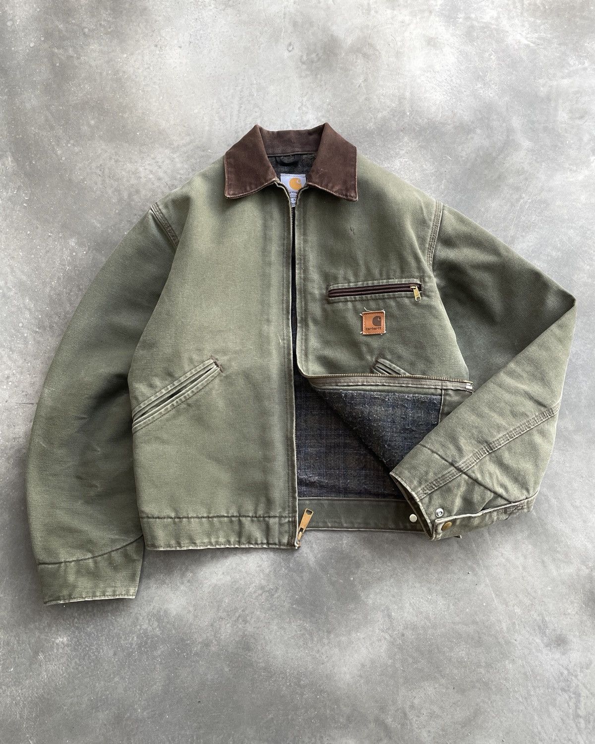 Carhartt FADED ARMY GREEN VINTAGE CARHARTT DETROIT JACKET J97 ARG 🥝 Size US S / EU 44-46 / 1 - 1 Thumbnail