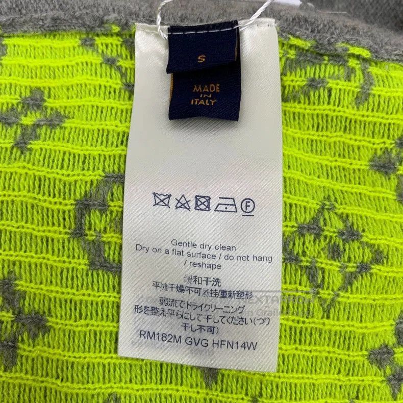 Louis Vuitton Louis Vuitton Gray Cashmere Logo Sweater. Size US S / EU 44-46 / 1 - 6 Thumbnail