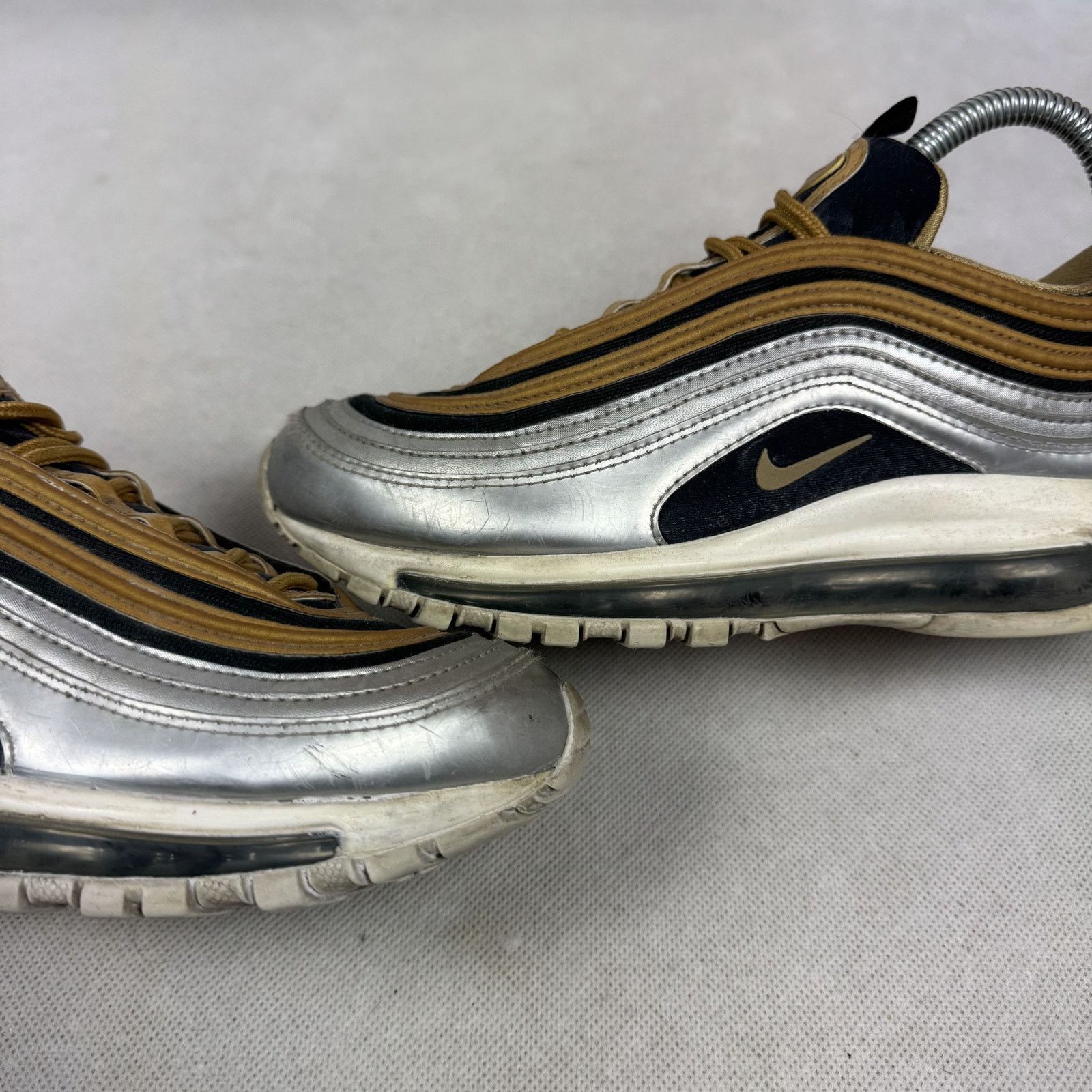 Nike Nike Air Max 97 AQ4137-700 Women's Metallic Gold Shoes 7.5 Size US 7.5 / IT 37.5 - 4 Thumbnail