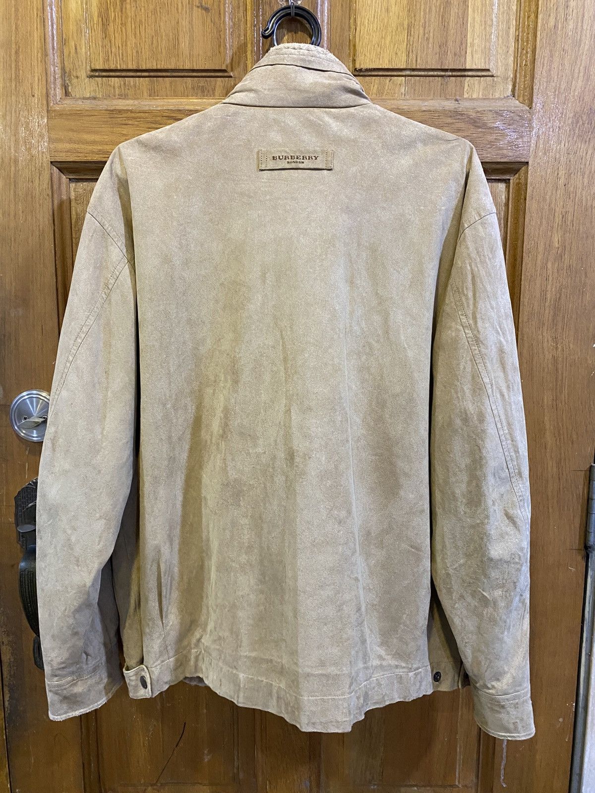 Burberry Burberry London Vintage Suede Leather Jacket Beige Size US M / EU 48-50 / 2 - 2 Thumbnail