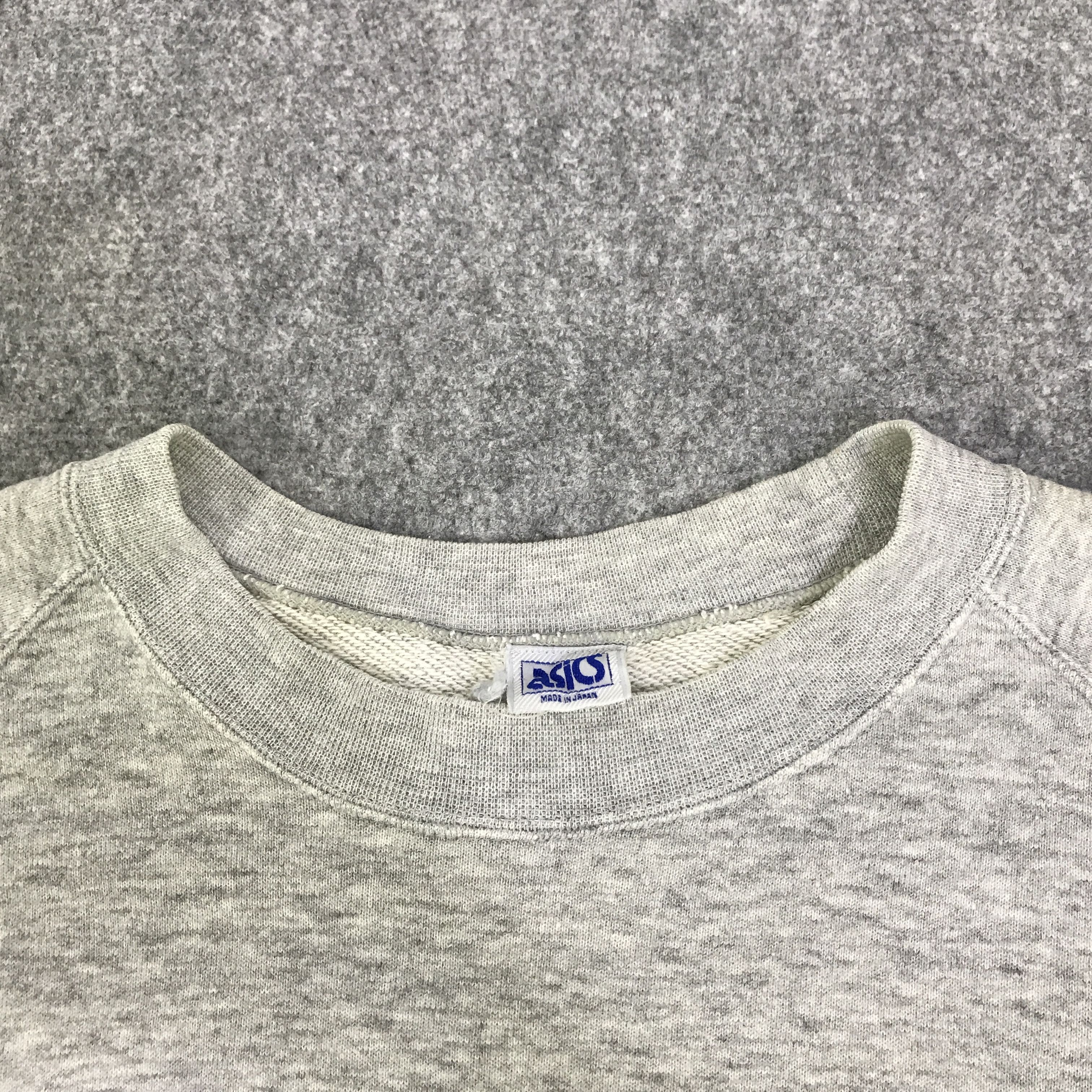Asics Vtg 90s Asics rugby football sweatshirts K126B18 Size US M / EU 48-50 / 2 - 5 Thumbnail