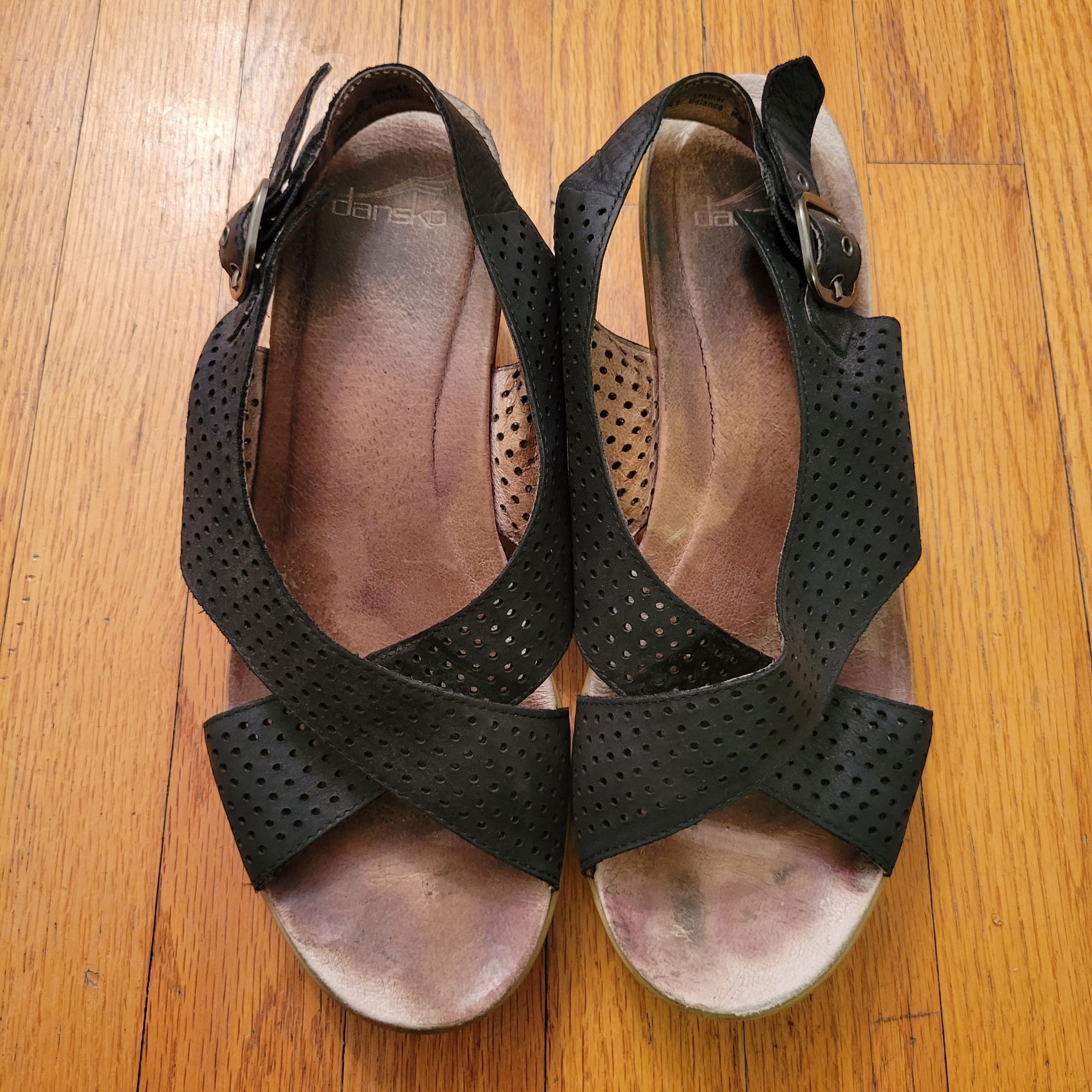Dansko Dansko JACINDA Perforated Leather Sandals 41 Black Tan Wedge Size US 11 / IT 41 - 2 Thumbnail