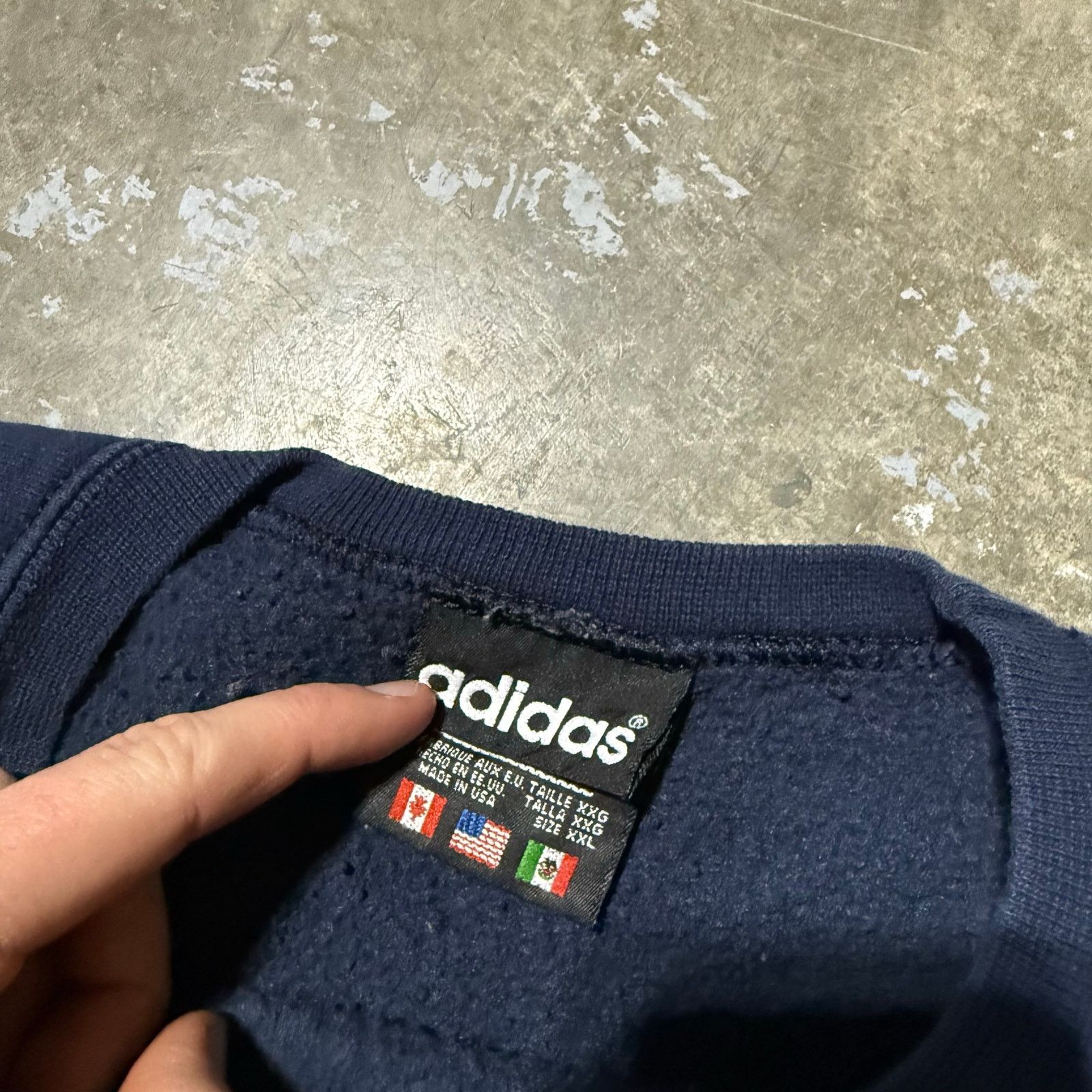 Adidas Vintage 90’s Adidas Crewneck Xxl Size US XXL / EU 58 / 5 - 4 Thumbnail