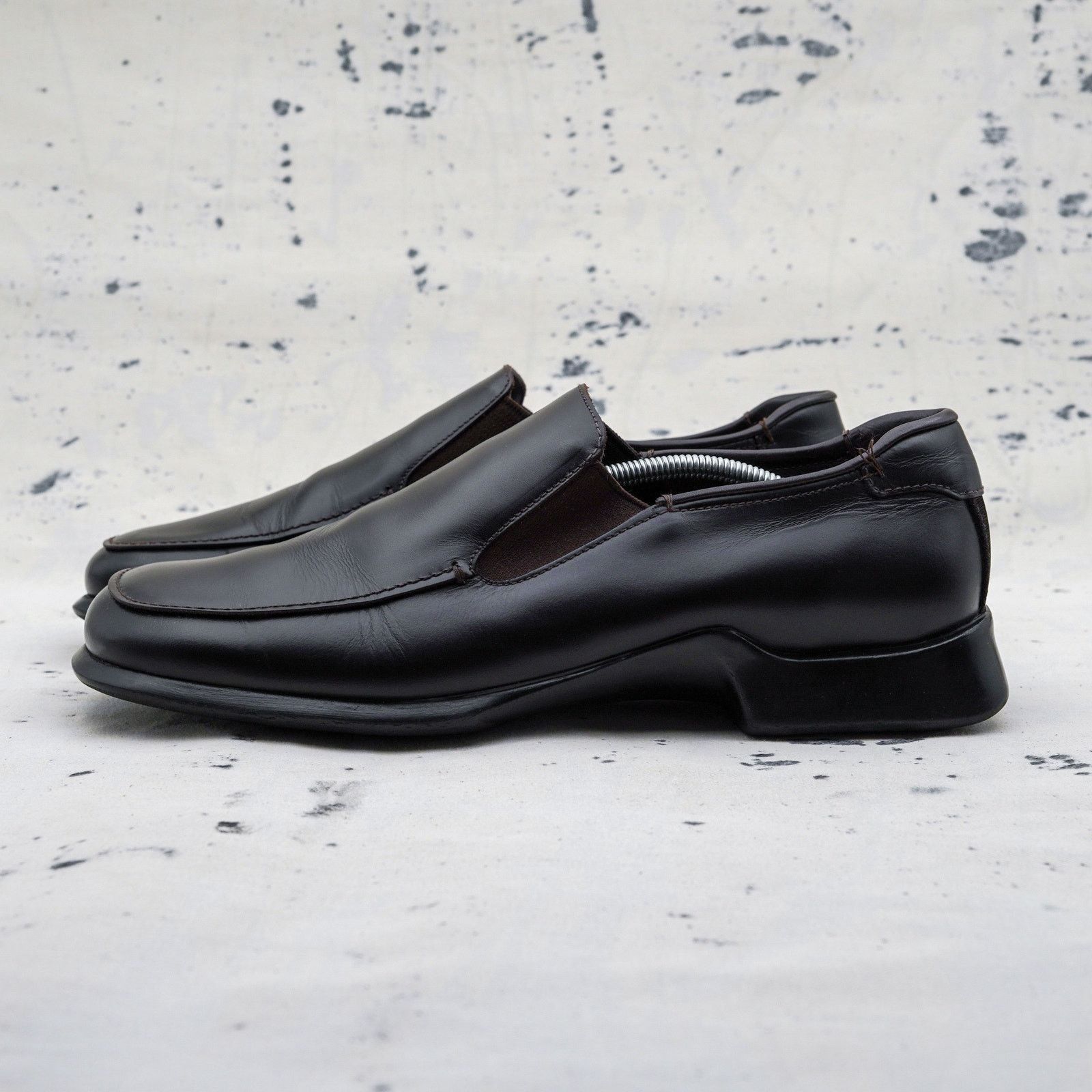 Prada Vintage prada classic brown formal leather loafers shoes Size US 8.5 / EU 41-42 - 3 Thumbnail