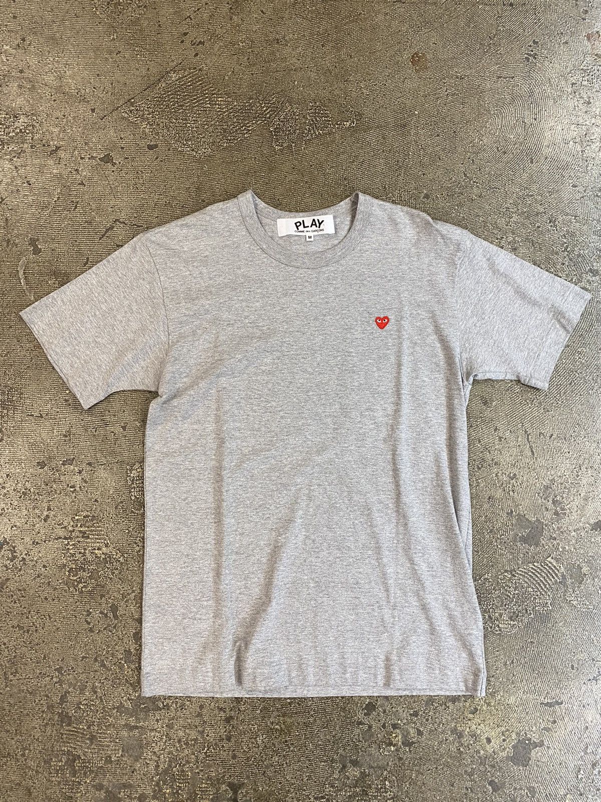 Comme des Garcons Comme Des Garçons Little Play Heart Tshirt Gray MEDIUM Size US M / EU 48-50 / 2 - 1 Thumbnail