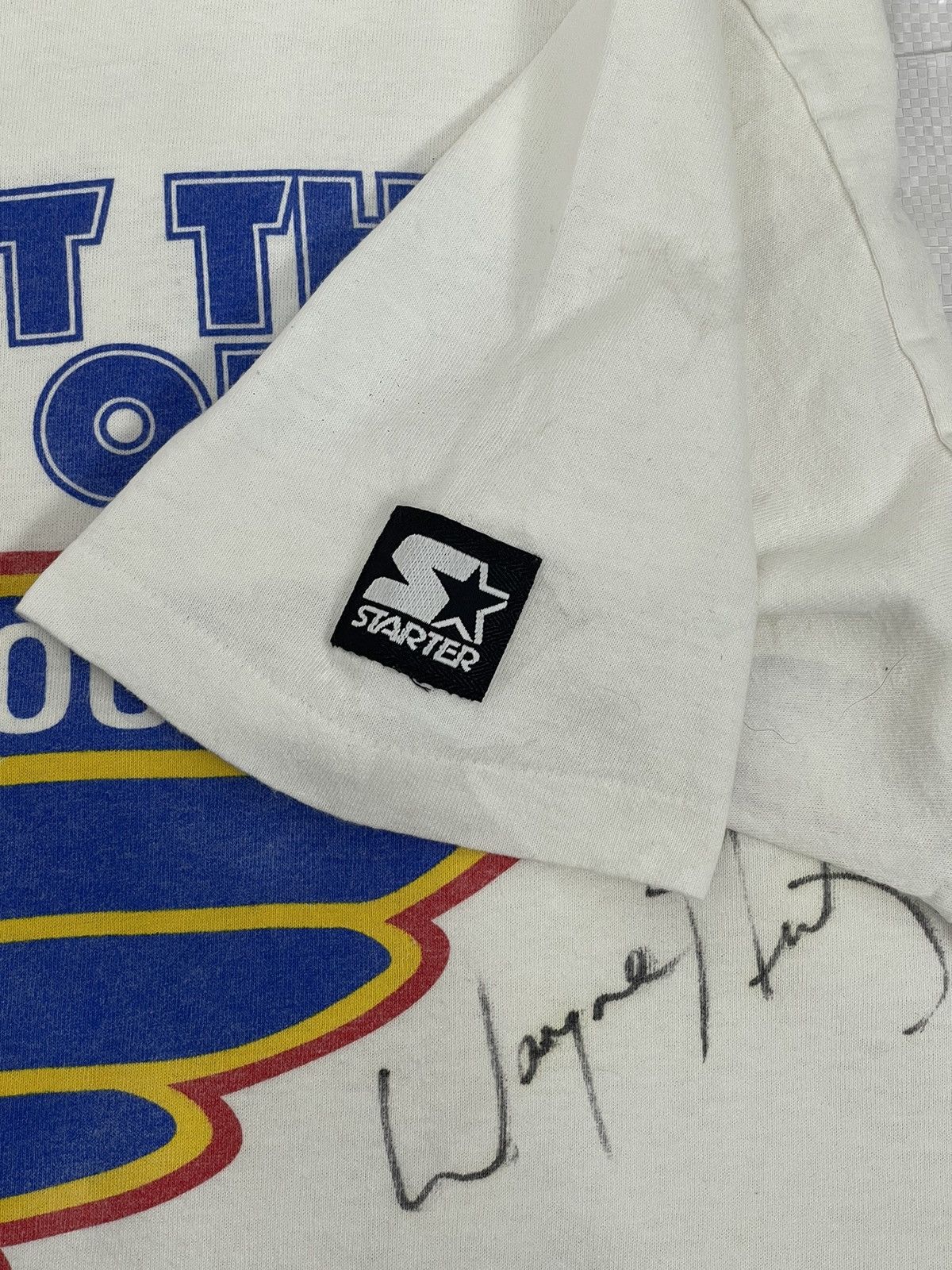 NHL 90s VINTAGE WAYNE GRETZKY AUTOGRAPHED ON STARTER NHL TEE Size US L / EU 52-54 / 3 - 4 Thumbnail