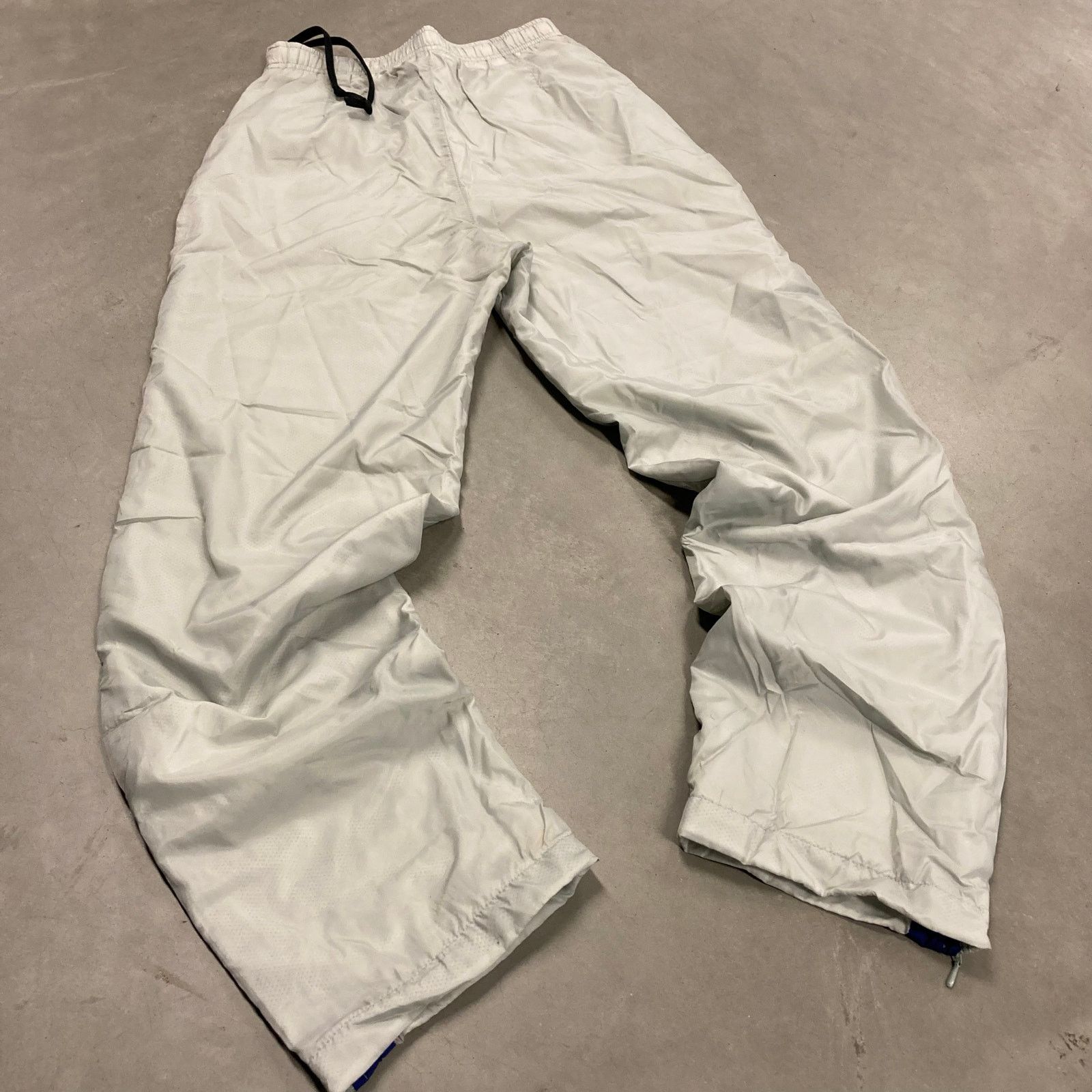 Nike × Vintage Y2K nike baggy track pants 24x30 Size US 26 / EU 42 - 2 Thumbnail