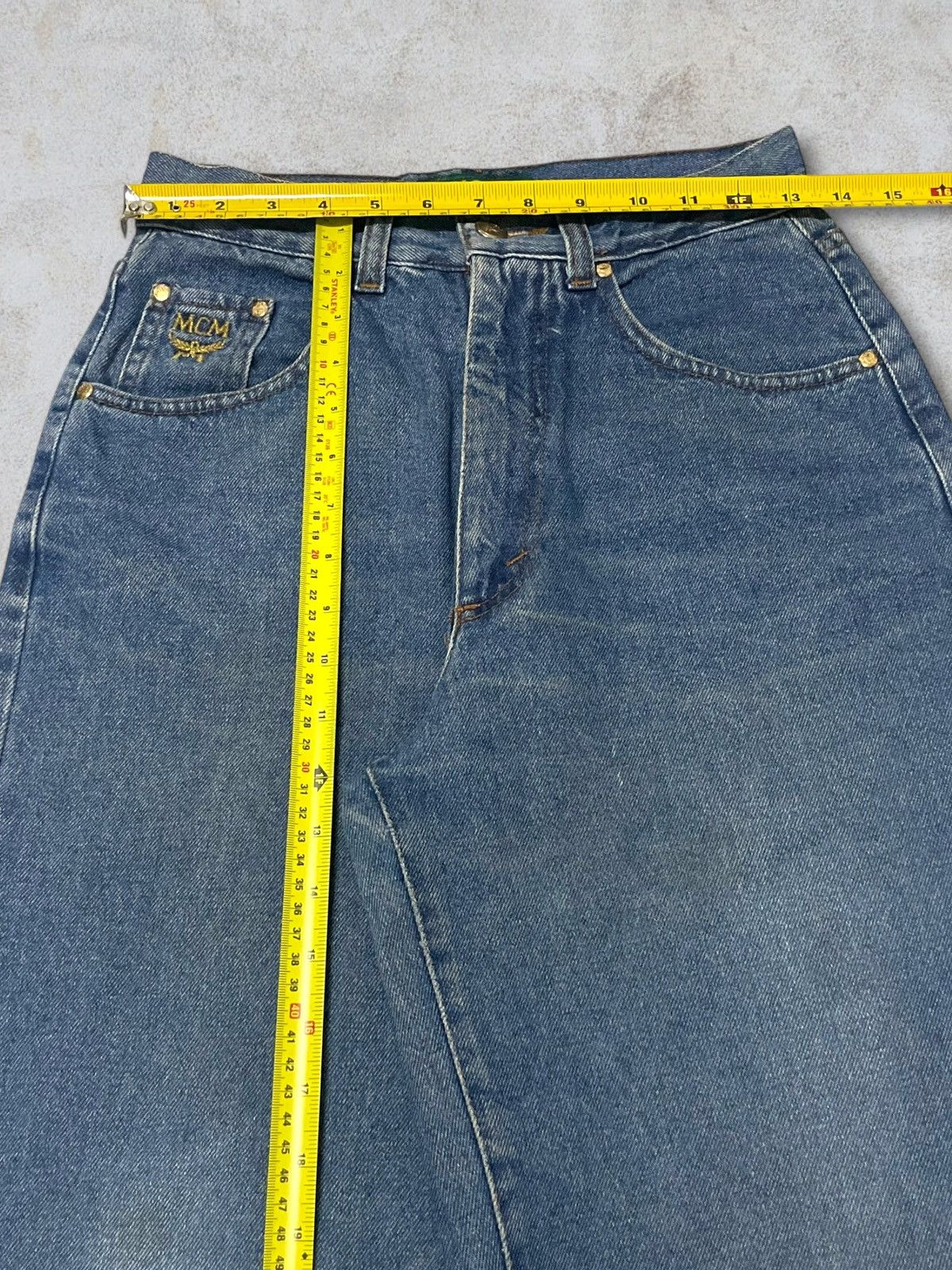 MCM MCM Embroidery Logo High Waist Gold Plate Button Blue Jeans Size 28" / US 6 / IT 42 - 21 Thumbnail