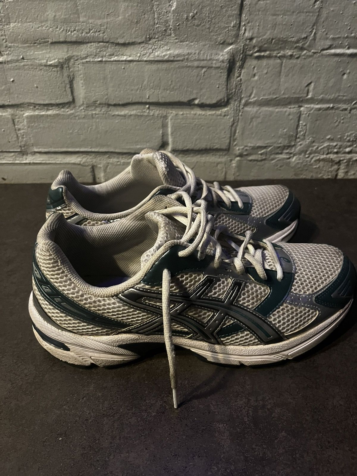 Asics ASICS 1130 Size US 9.5 / EU 42-43 - 4 Thumbnail