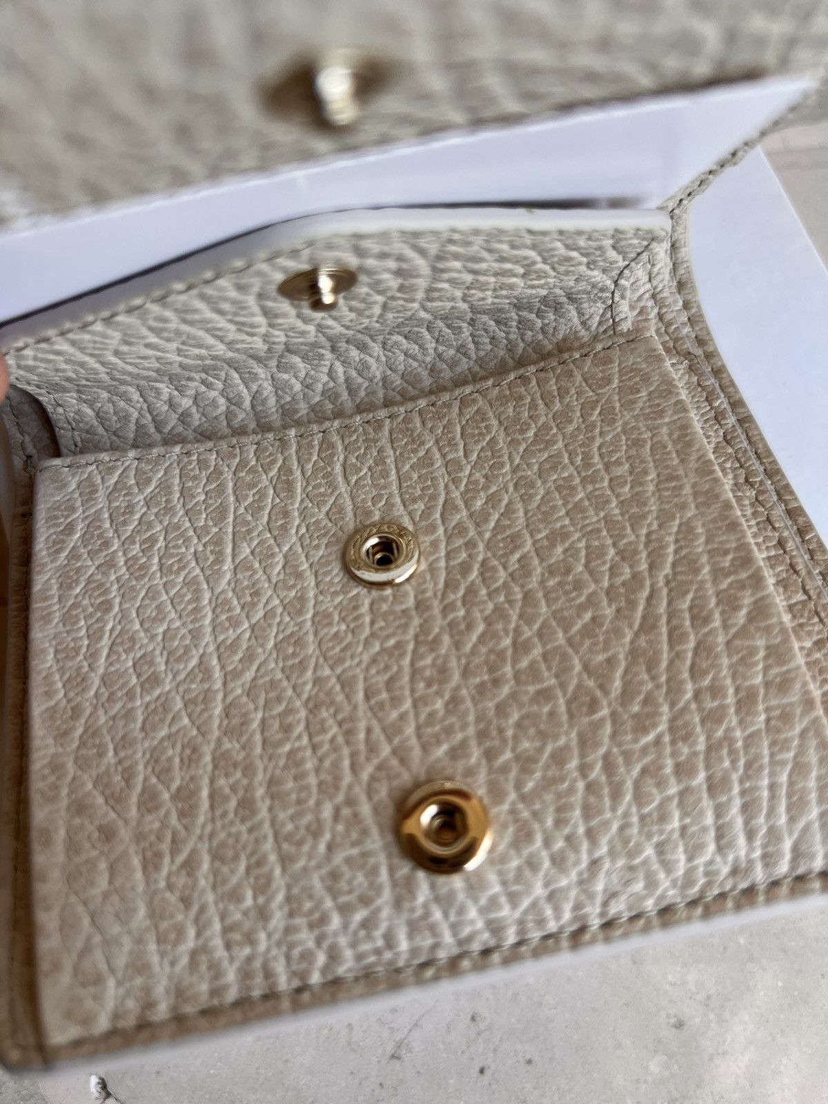 Maison Margiela Maison Margiela Leather Wallet Beige grain 11 cards holder Size ONE SIZE - 14 Thumbnail