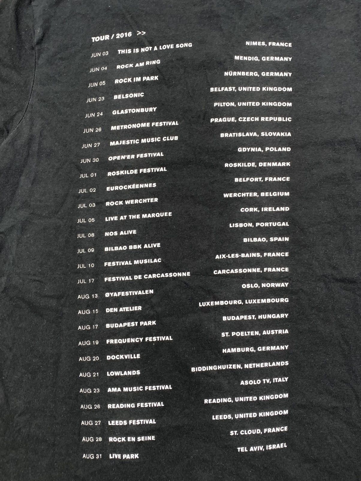 Other Vintage Y2K Foals tour band tee big logo style size S Size US S / EU 44-46 / 1 - 7 Thumbnail