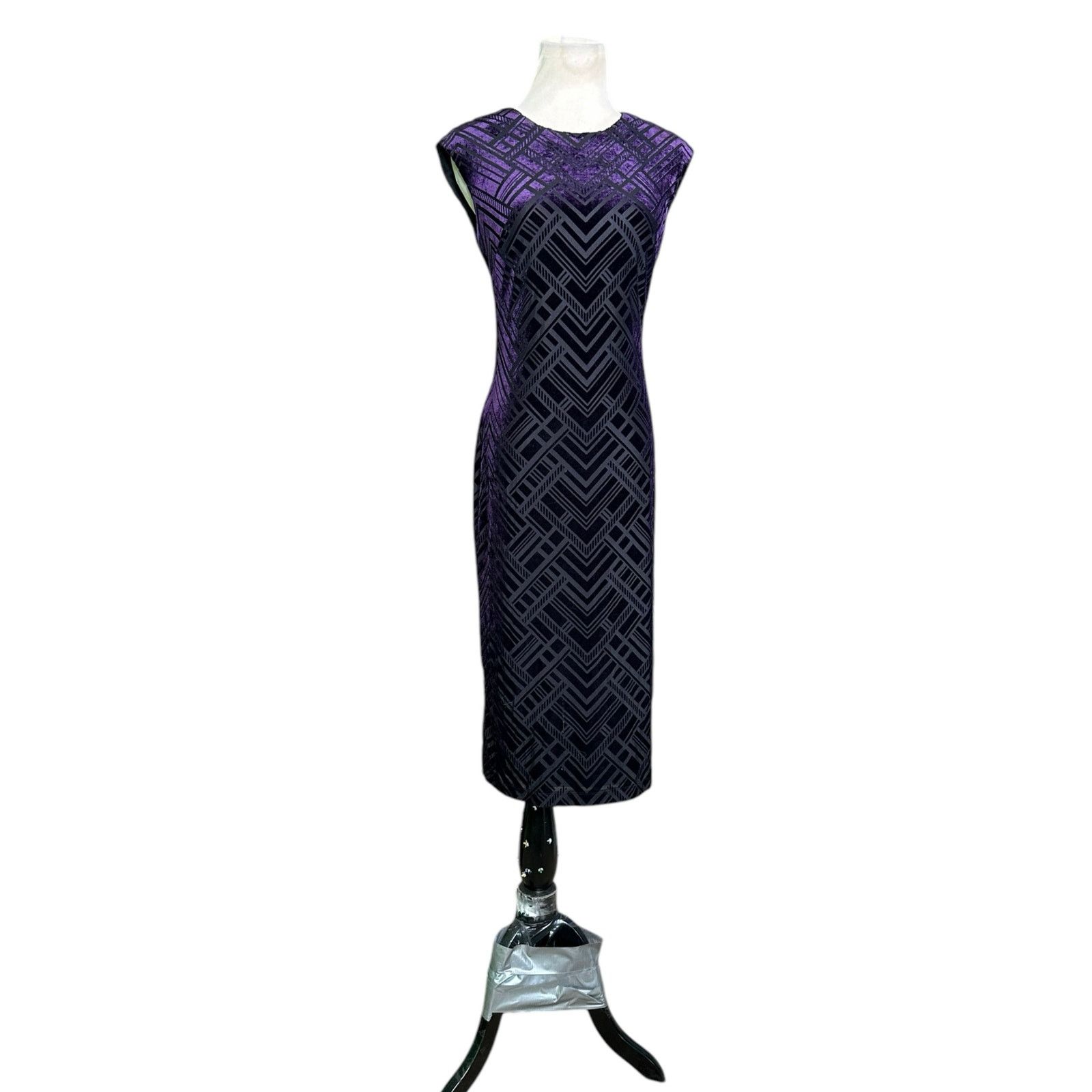 Vince Camuto Vince Camuto purple velvet midi pencil cocktail dress size 4 Size S / US 4 / IT 40 - 10 Thumbnail