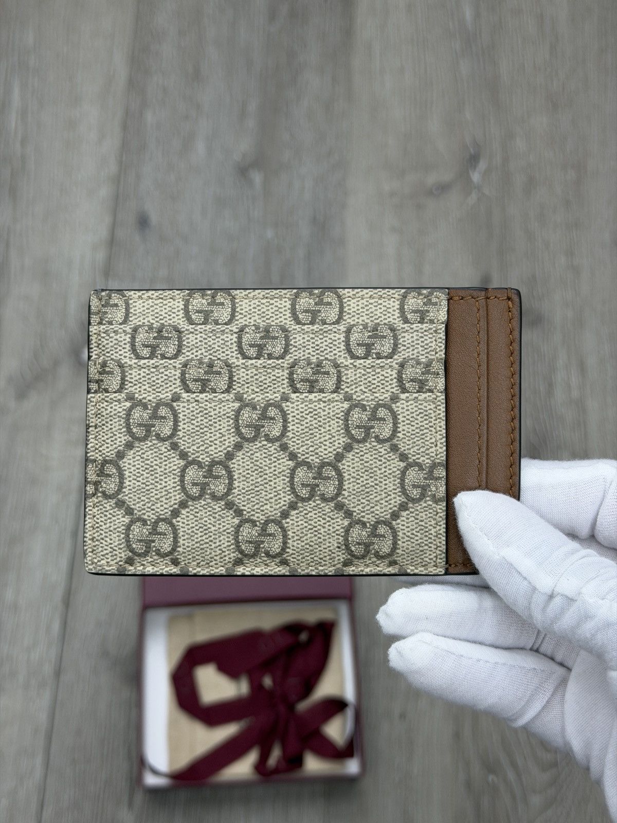 Gucci Gucci Card Case Supreme Beige Size ONE SIZE - 3 Thumbnail