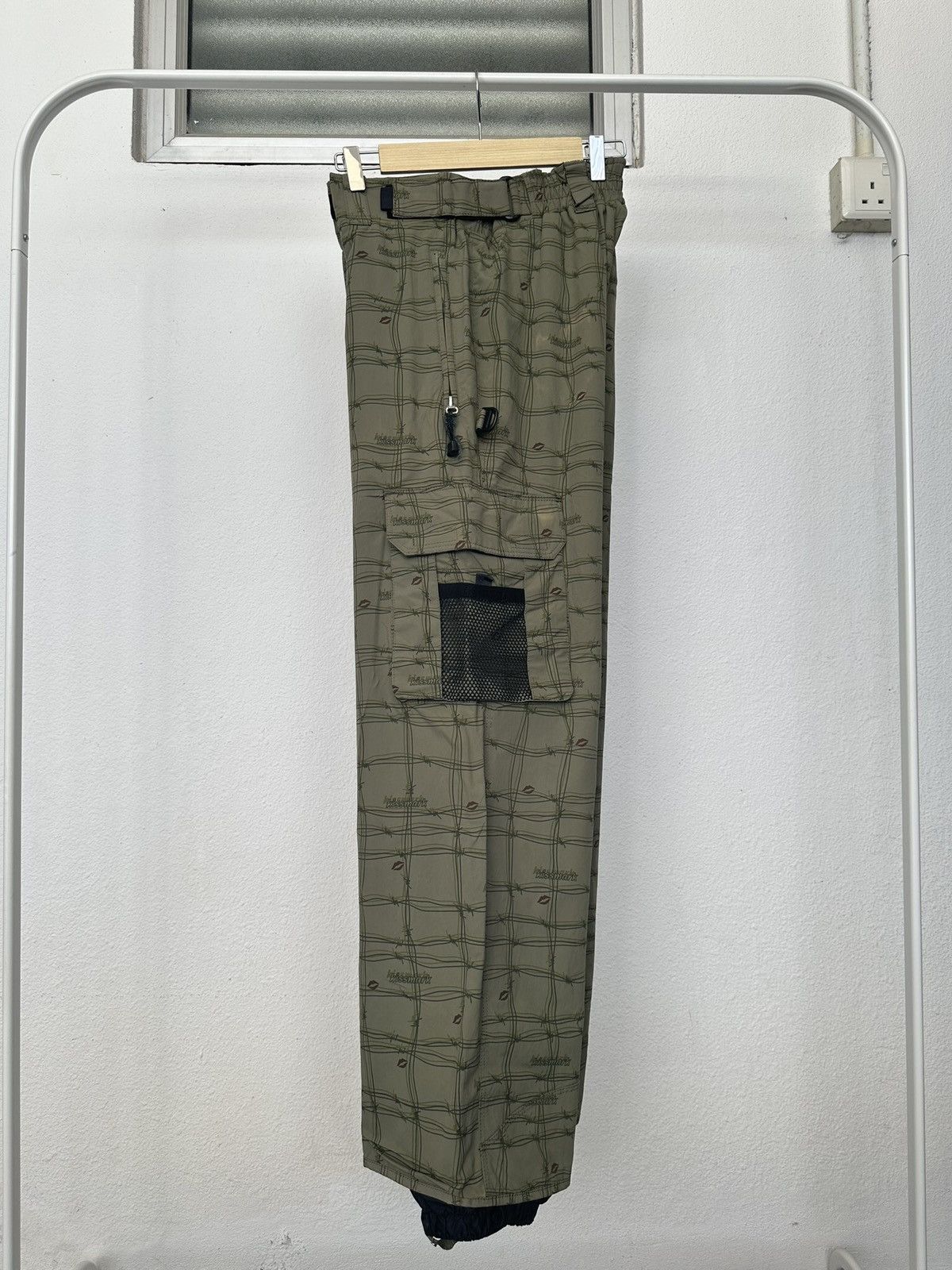 Japanese Brand 2000's Kissmark - Barbed gorpcore outdoor pants Size US 29 - 10 Thumbnail