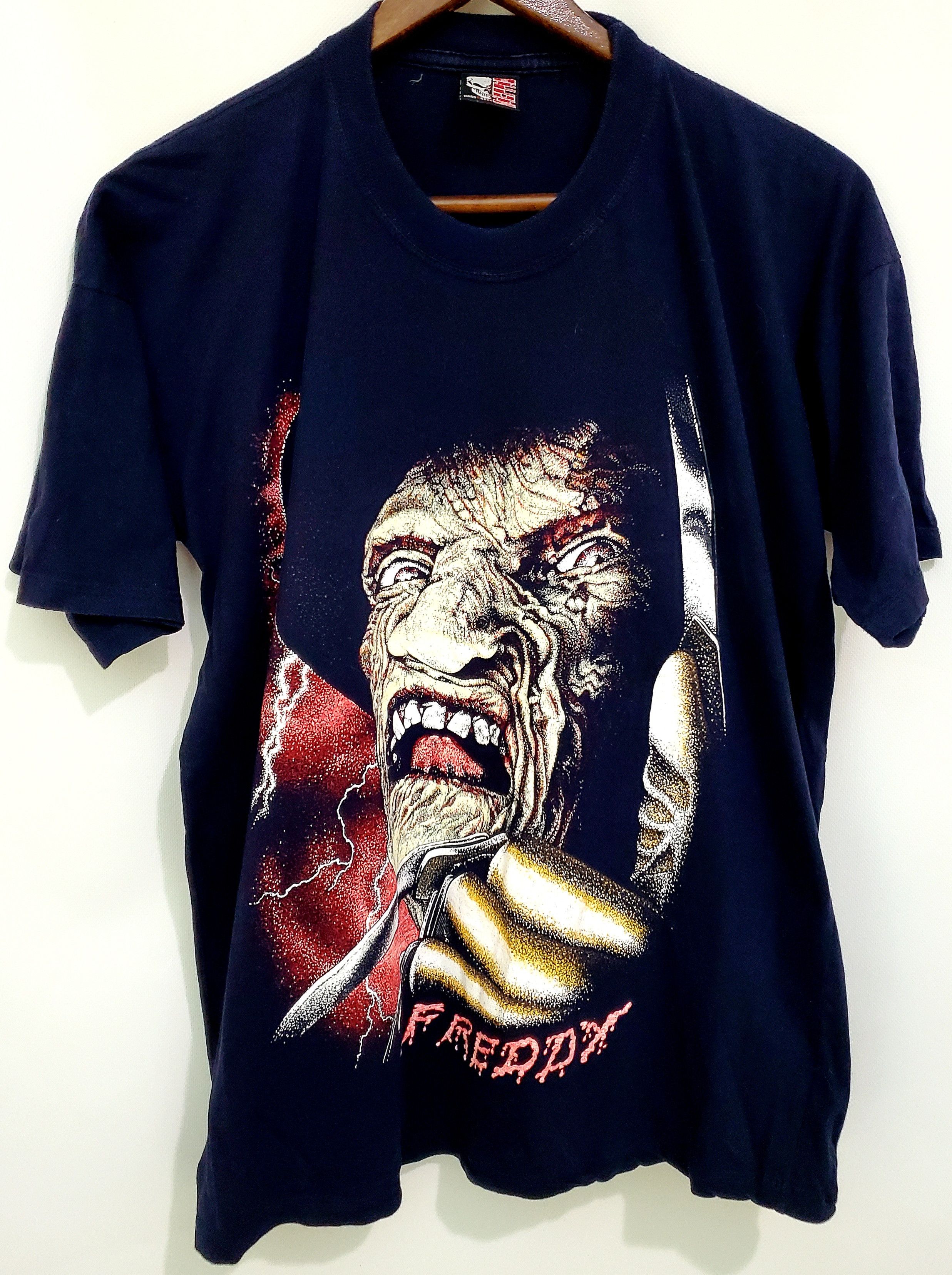 Vintage Vintage Freddy Krueger dream hunter Tshirt size M Size US M / EU 48-50 / 2 - 1 Thumbnail