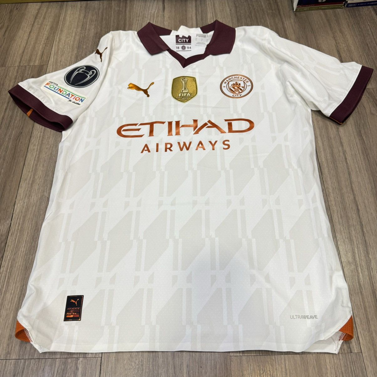 Puma Manchester City 23/24 player issue away shirt #19 J.Alvarez Size US S / EU 44-46 / 1 - 1 Thumbnail