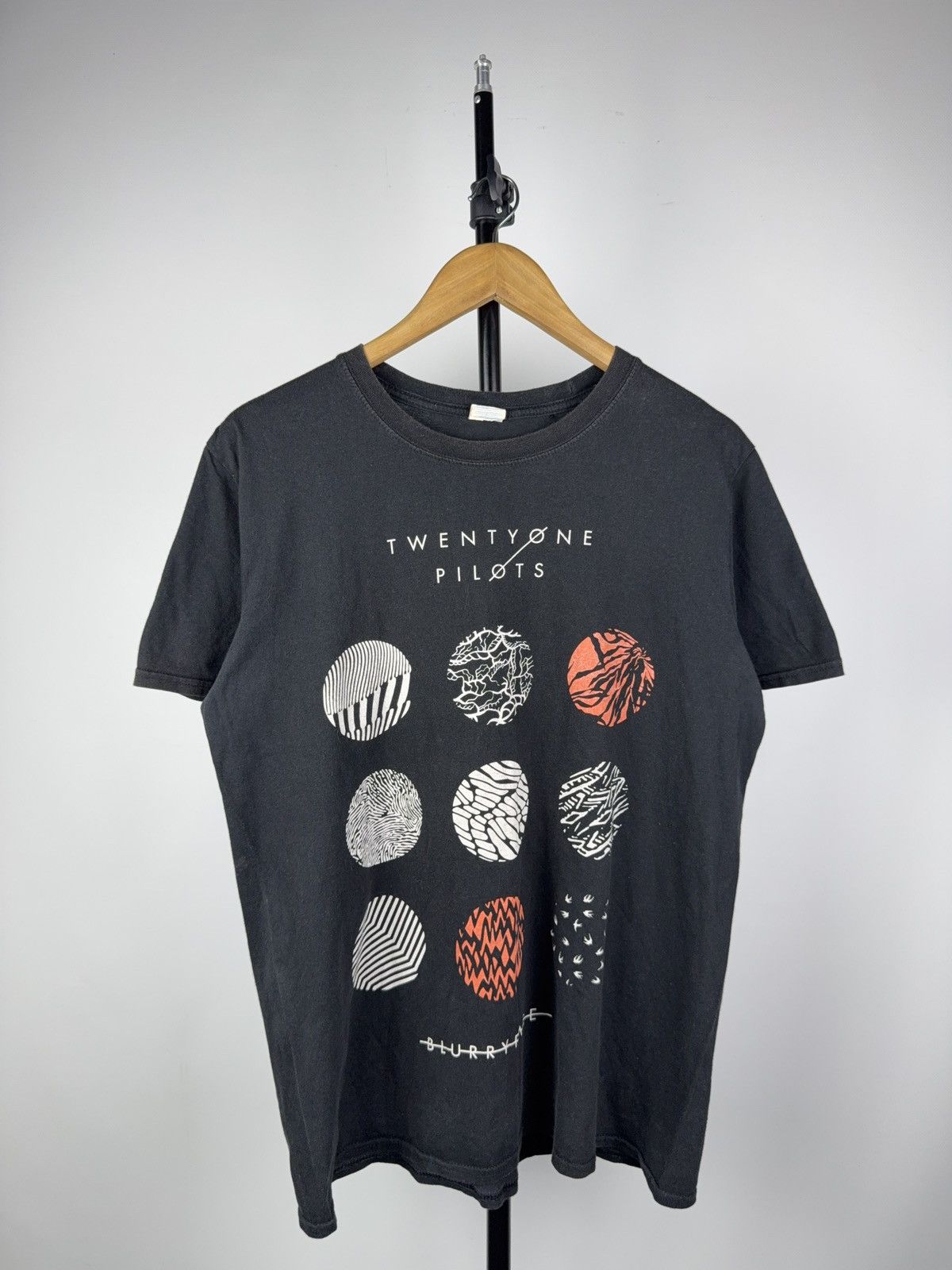 Band Tees 00s Twenty One Pilots Large Blurryface Tour T Shirt Vintage Size US L / EU 52-54 / 3 - 1 Thumbnail