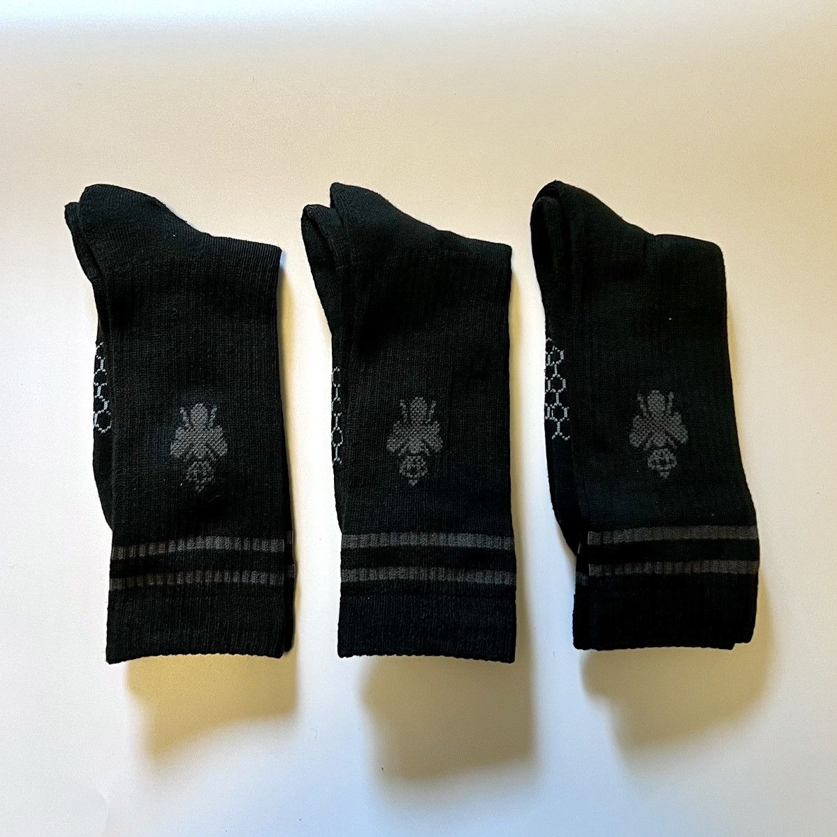 Other 3x Pairs of Bombas Honeycomb Arch Support Stripe Calf Socks Size ONE SIZE - 3 Thumbnail