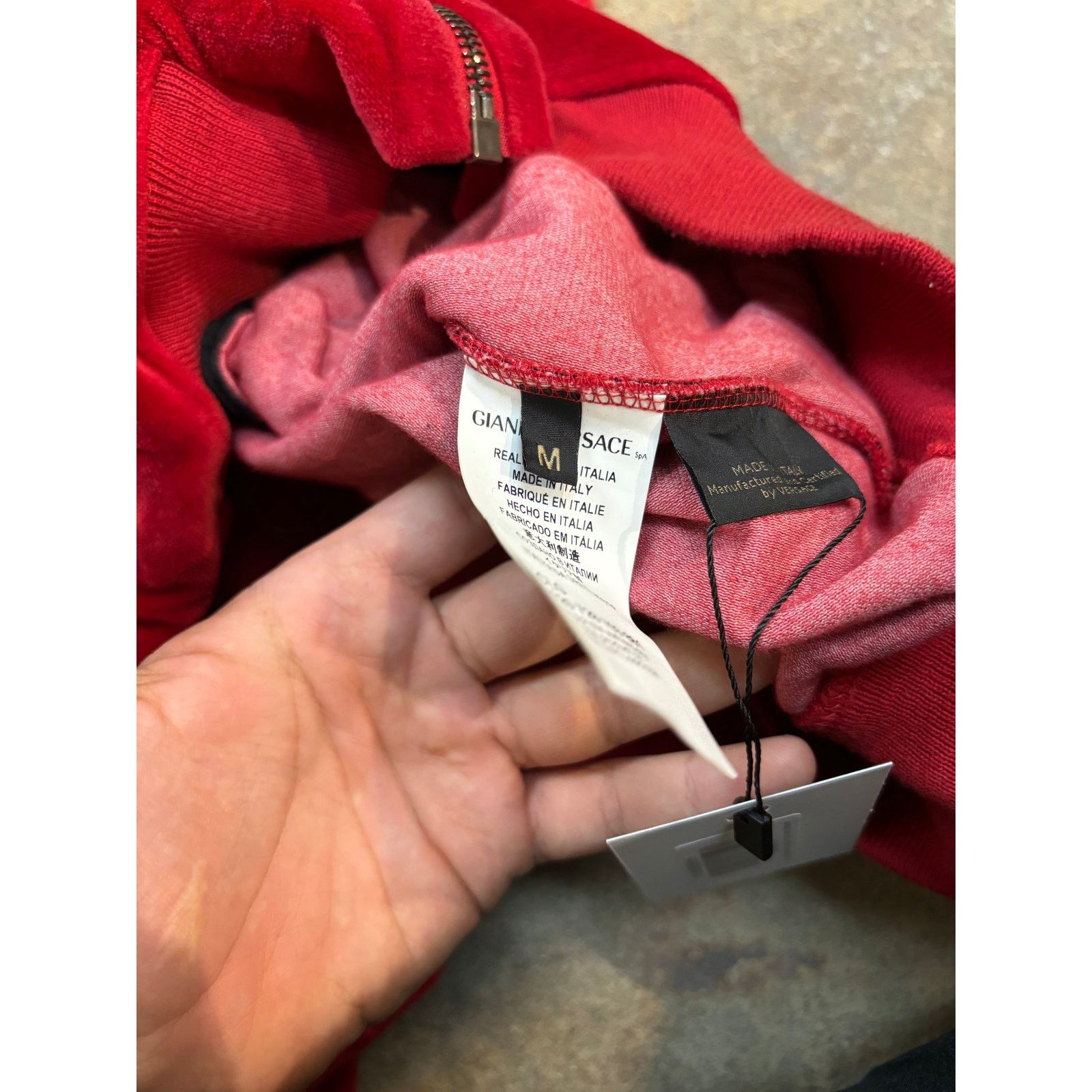 Versace Versace Velour Zip Up Red Used Medium Size US M / EU 48-50 / 2 - 3 Thumbnail