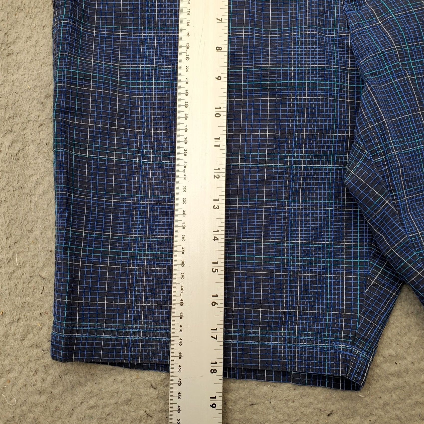 Calvin Klein Calvin Klein Mens Chino Shorts 34 Multi Plaid Flat Front Mid Rise Slash Pockets Continental Casual Shirt Size US 34 / EU 50 - 3 Thumbnail