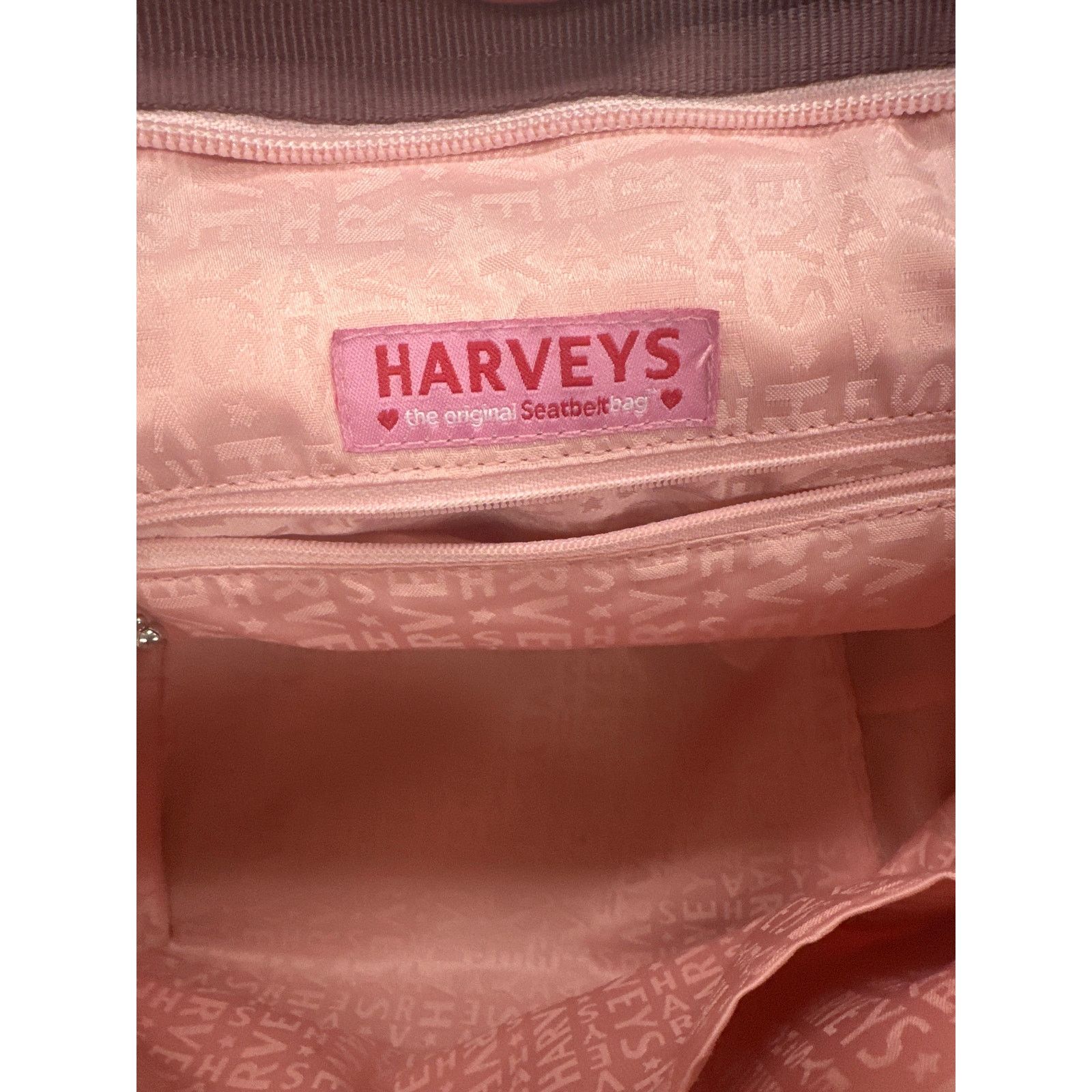 & Other Stories Harvey's Tough Love Valentine Seatbelt Bag Purse Red Pink Size ONE SIZE - 5 Thumbnail
