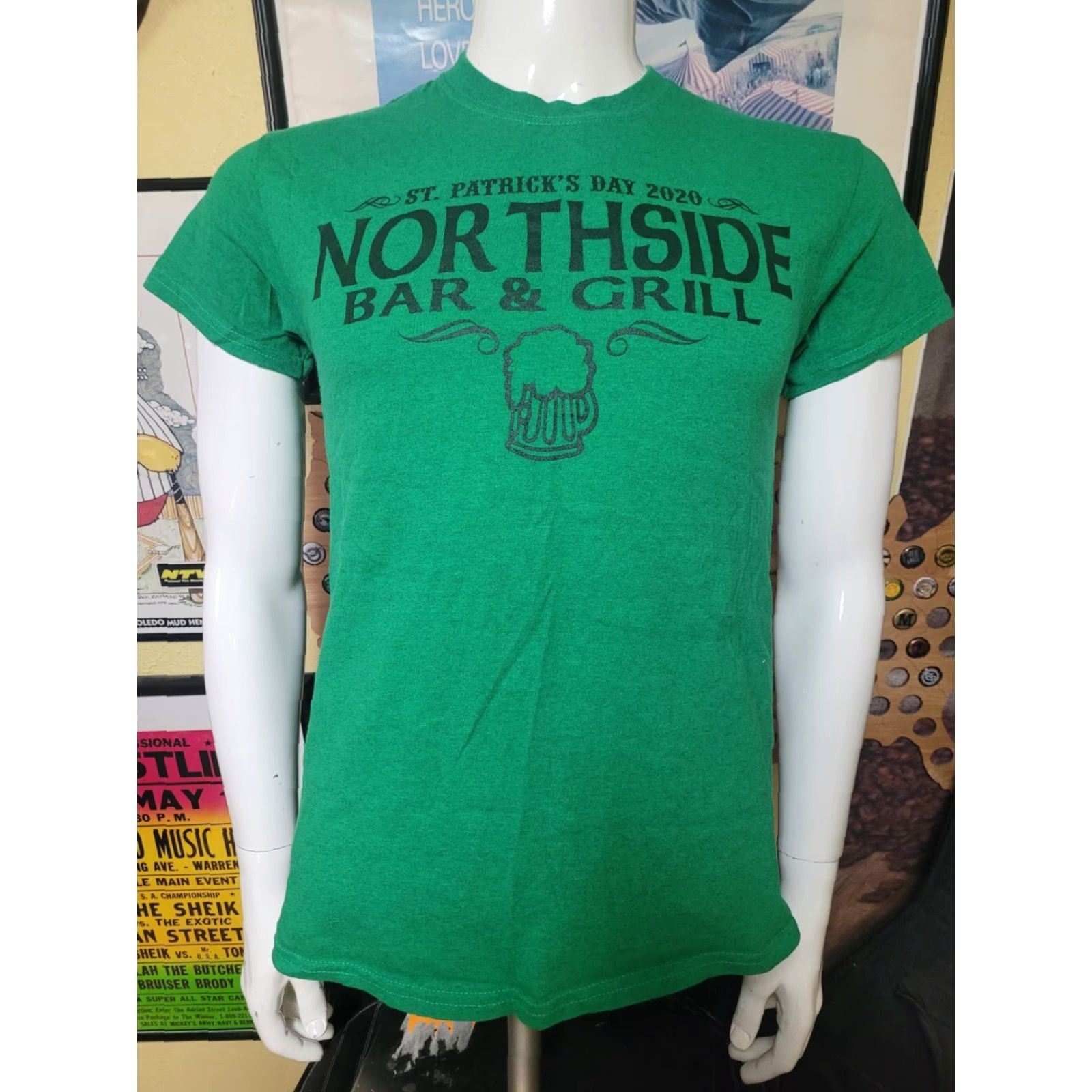 Gildan Northside Bar & Grill Kegs & Eggs T Shirt Small Green Cotton Gildan Men Monroe MI 2020 St. Patricks Day Size US S / EU 44-46 / 1 - 2 Thumbnail