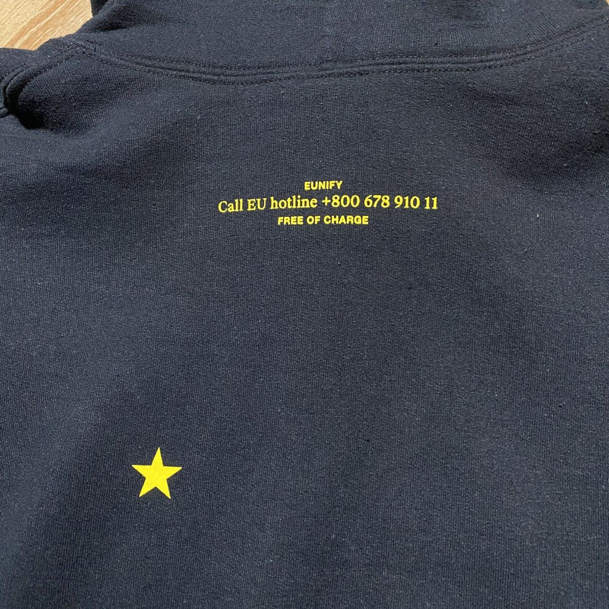 Other Souvenir Official Hooded Size US L / EU 52-54 / 3 - 6 Thumbnail