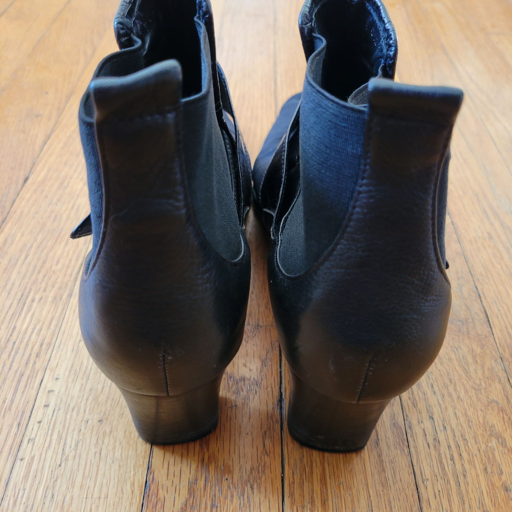 Brighton Brighton 10M TREVOR Leather Fabric Ankle Boots Decorative Bu Size US 10 / IT 40 - 7 Thumbnail