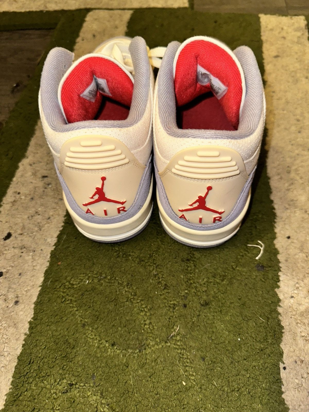 Jordan Brand Jordan 3 muslins Size US 9.5 / EU 42-43 - 4 Thumbnail