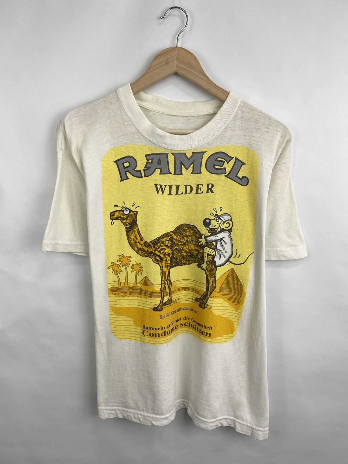 Camel Vintage 90s Camel Ramel Humor T-Shirt Rare Retro Hype Y2K Size US M / EU 48-50 / 2 - 3 Thumbnail
