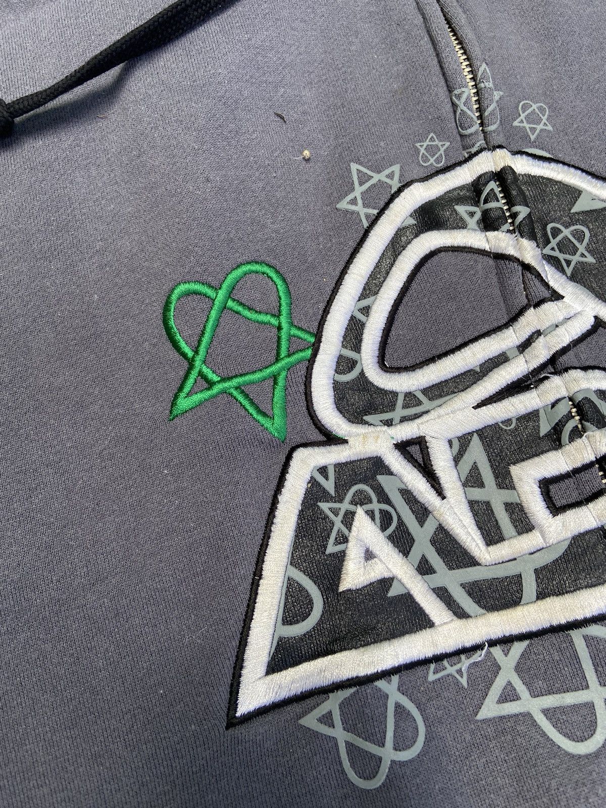 Other Vintage ADIO heartagram hoodie Size US M / EU 48-50 / 2 - 3 Thumbnail