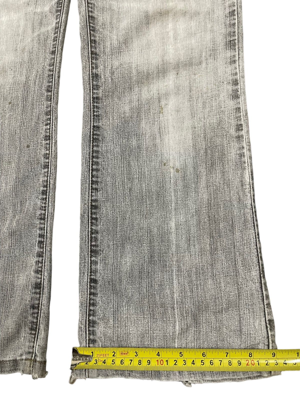Who Decides War Vintage Japanese Brand Faded Wash Style Flare Jeans Size US 31 - 6 Thumbnail