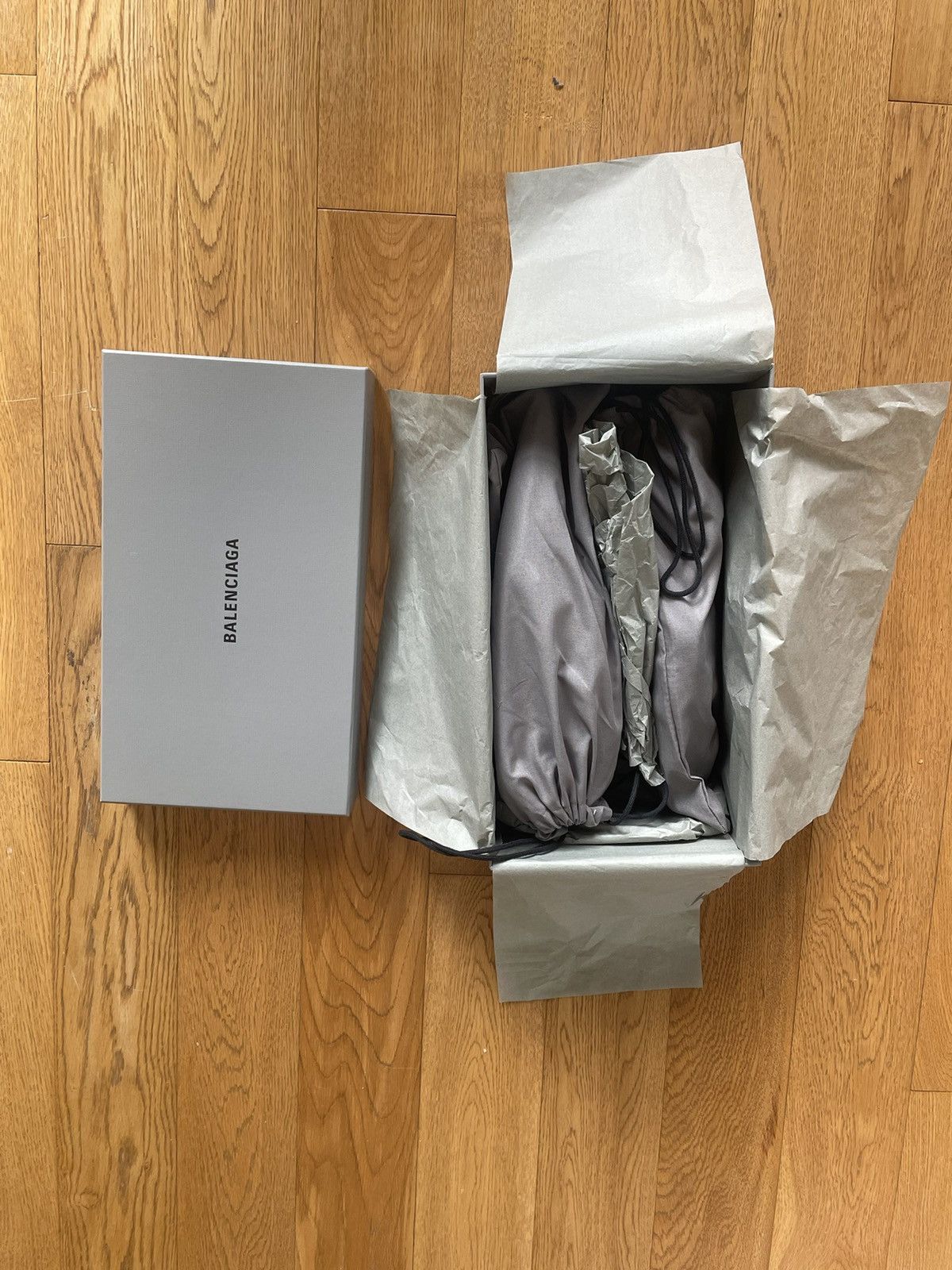 Balenciaga Never worn Matt Black Balenciaga Space shoes Size US 10 / EU 43 - 8 Thumbnail