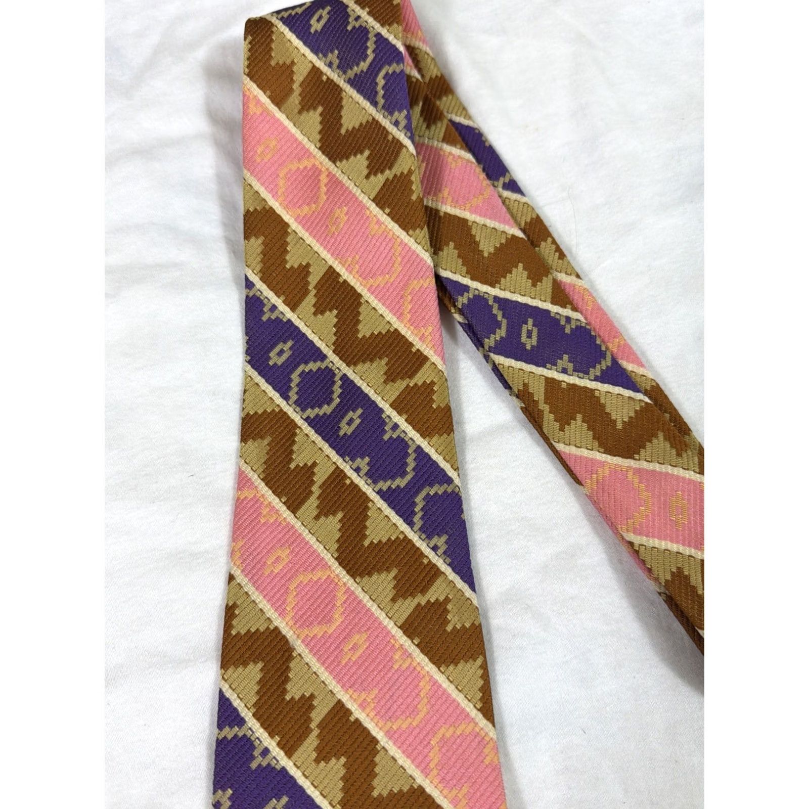Pinko VINTAGE 70s Necktie Polyester Geometric Purple Pink Brown 52 Inches Long Men Brown PINK Tie Size ONE SIZE - 3 Thumbnail