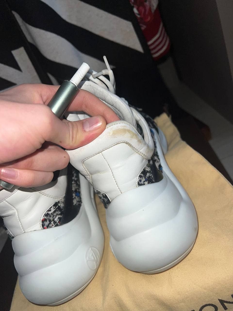 Louis Vuitton Louis Vuitton Tweed Sneakers Size US 7.5 / IT 37.5 - 9 Thumbnail