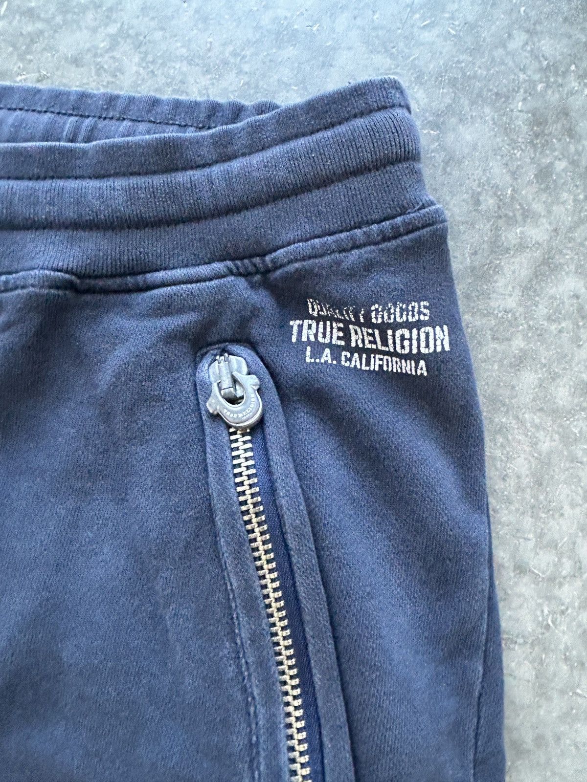 True Religion × Vintage Vintage Y2K True Religion Jogger Sweatpants Size US 34 / EU 50 - 2 Thumbnail