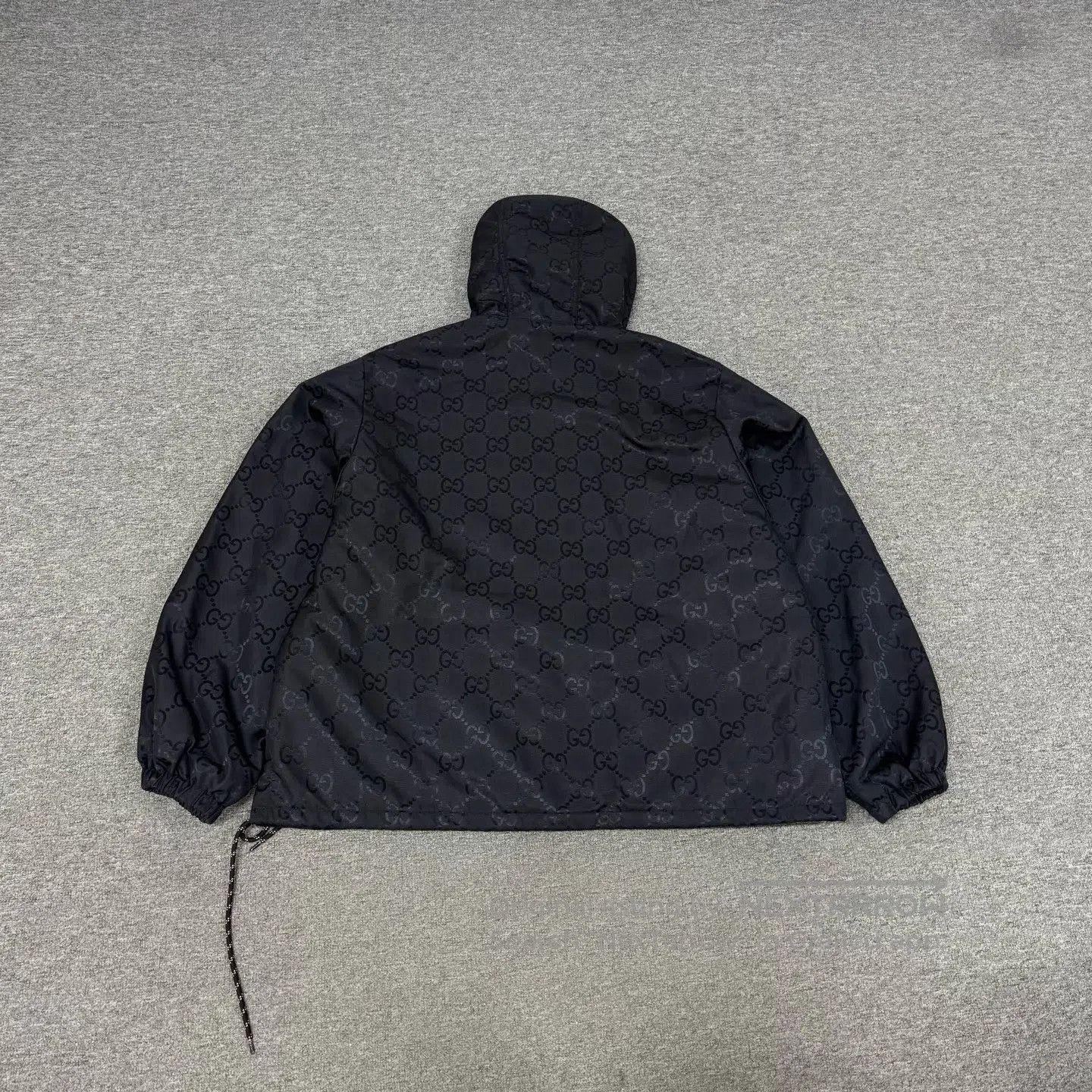 Gucci Guicci Dual-G dark pattern old-style hat; hooded, half-zip Size US L / EU 52-54 / 3 - 2 Thumbnail