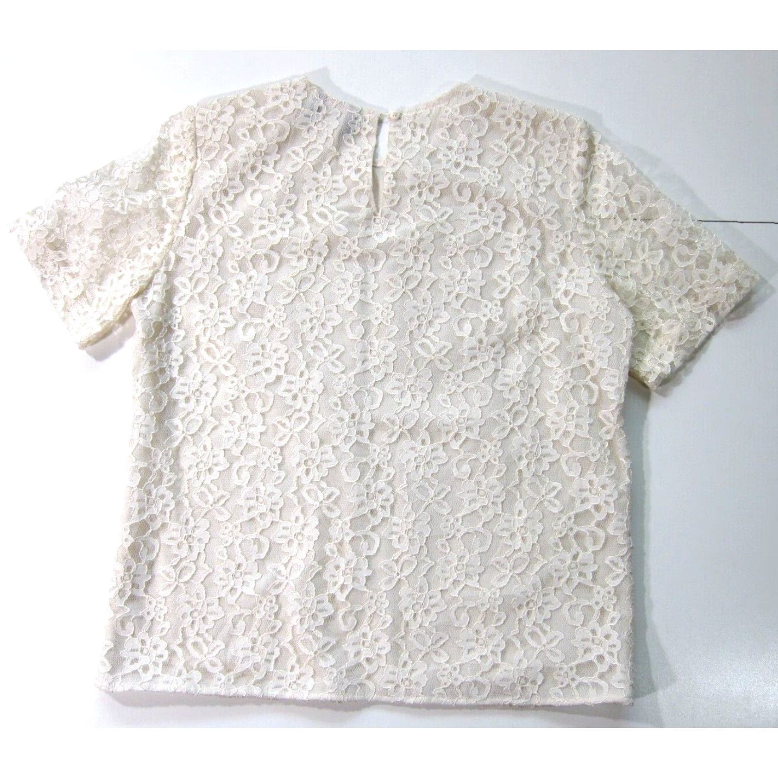Vintage VINTAGE Notations Ivory Lace Floral Short Sleeve Crew Neck Blouse Top Women 8 Size M / US 6-8 / IT 42-44 - 2 Thumbnail