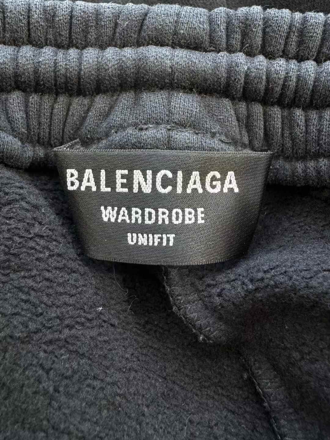 Balenciaga balenciaga black distressed shorts size L Size US 26 / EU 42 - 5 Thumbnail