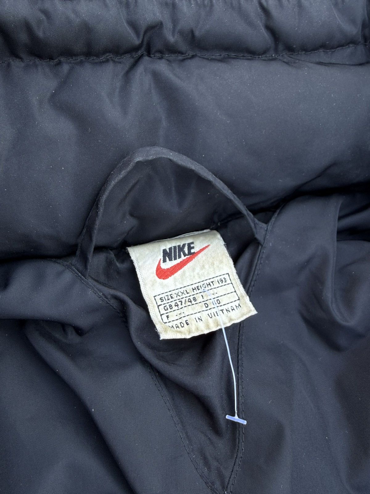 Nike Vintage y2k Nike Big swoosh 90s down jacket Size US XXL / EU 58 / 5 - 3 Thumbnail