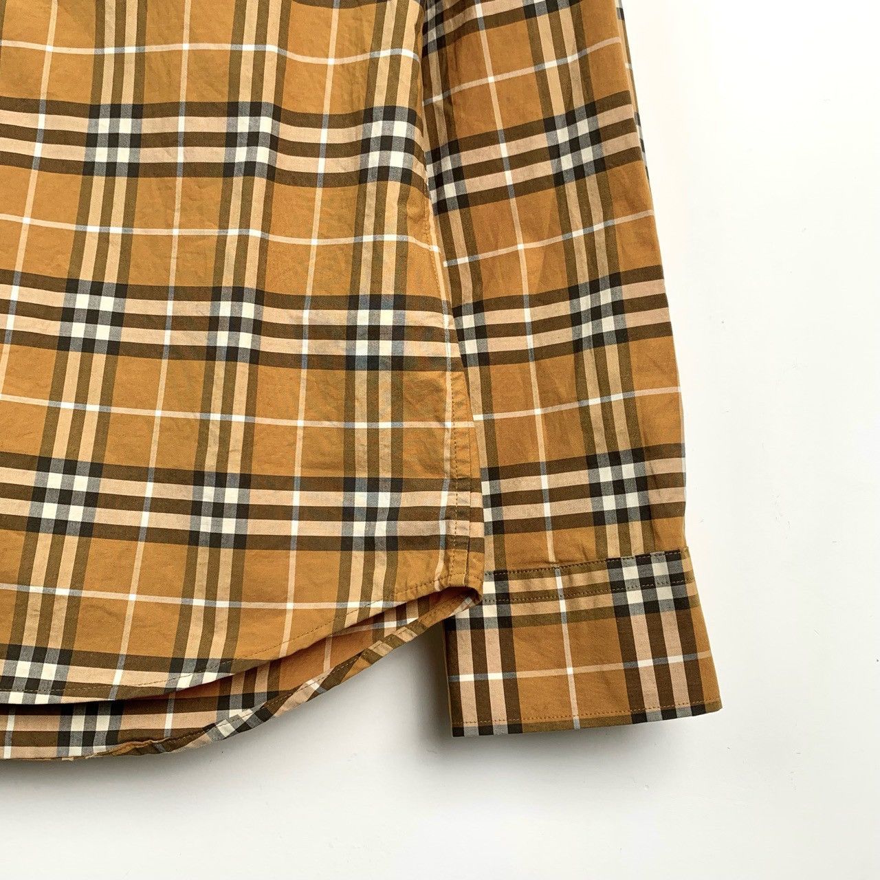 Burberry Burberry Classic Check Collared Long Sleeve Shirt K26WX Size US XS / EU 42 / 0 - 5 Thumbnail