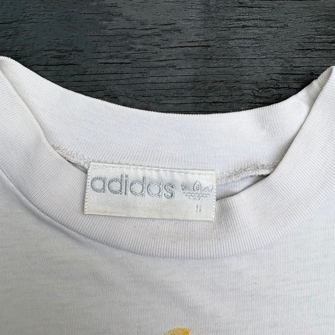 Adidas Adidas World Cup 1990 90s Vintage Italy Rare Soccer T-Shirt Size US XL / EU 56 / 4 - 5 Thumbnail